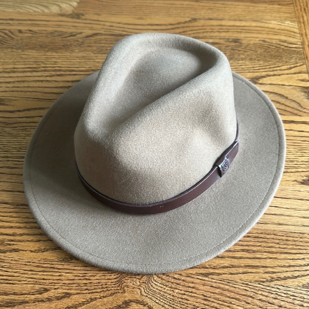 Brockton Hat- Size M